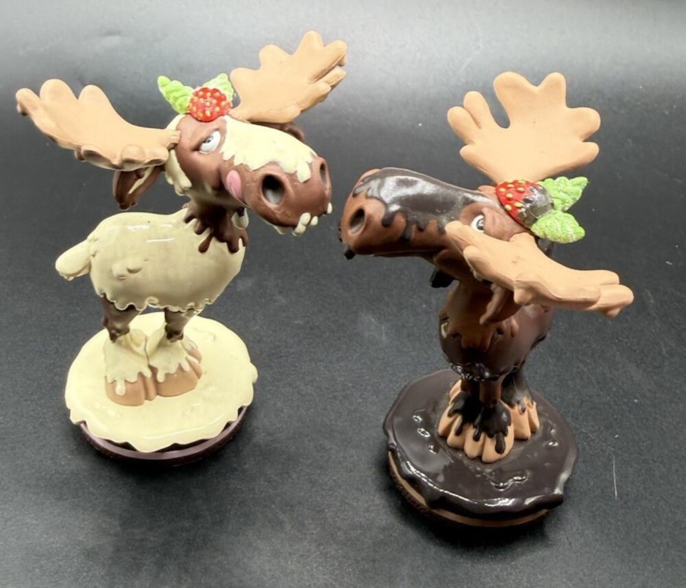 Good enough to eat! Hallmark Limited White Chocolate & Chocolate Moose LO20